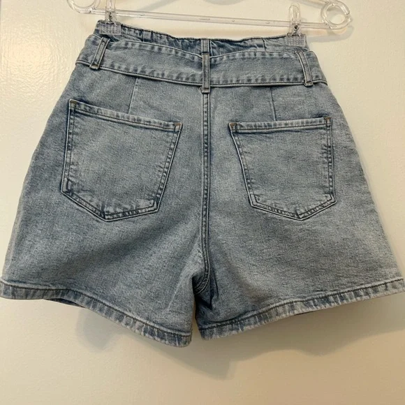 High waist stretchy denim shorts - Picture 4 of 4